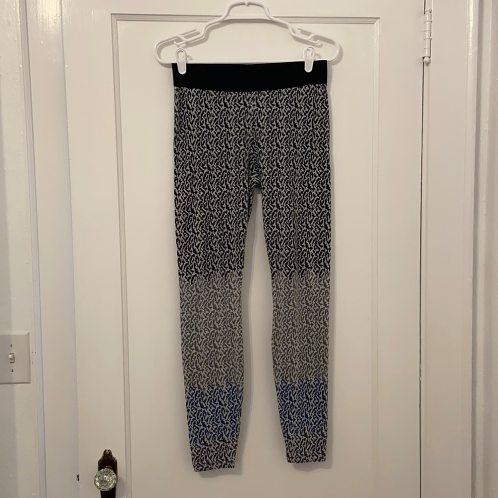 CAbi Ombré Pull on Easy Leggings #3128